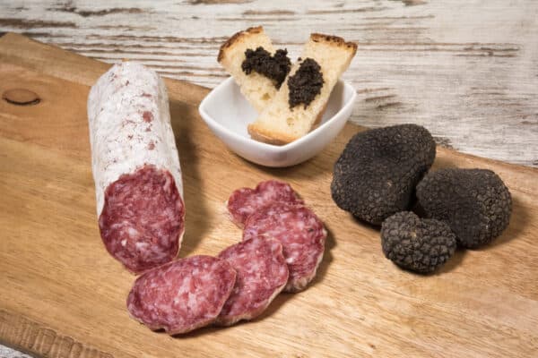 salame-al-tartufo-di-norcia